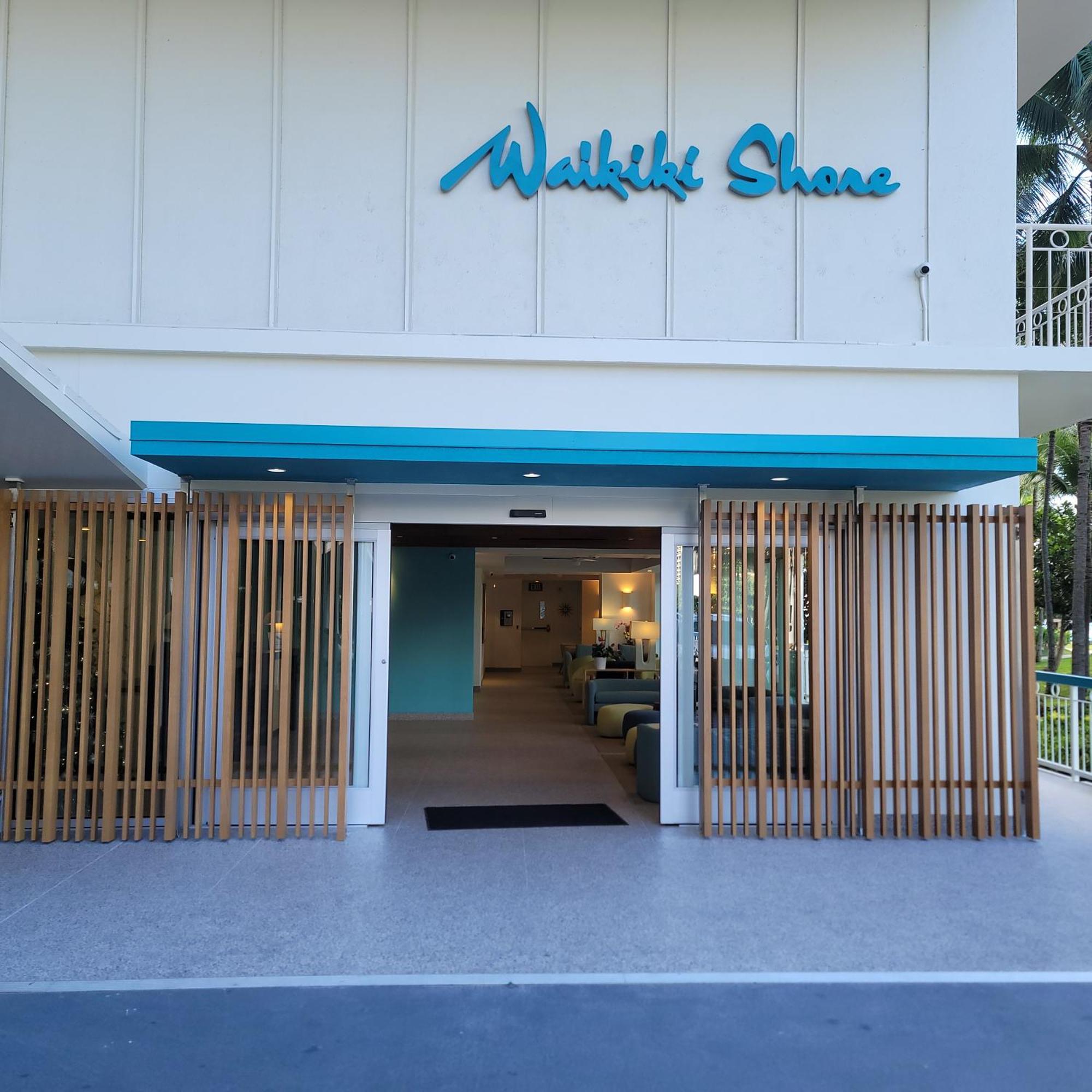 Waikiki Shore Beachfront Honolulu Exterior foto